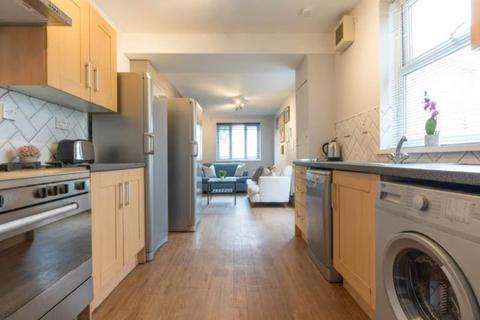 undefined, Mackintosh Place, Roath, Cardiff