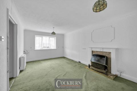 2 bedroom flat for sale, Footscray Road, New Eltham, SE9