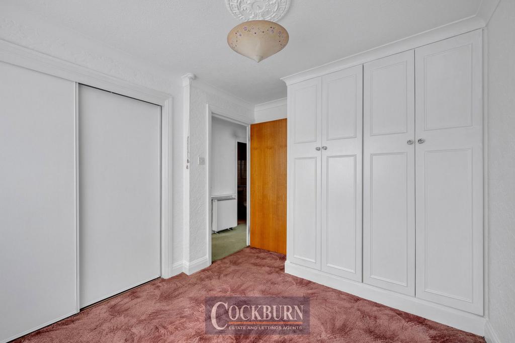 Walk-in wardrobe