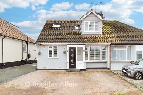 4 bedroom chalet for sale, Hunts Mead, Billericay CM12