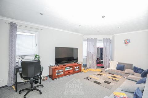 2 bedroom flat for sale, Laird Place, Glasgow G40