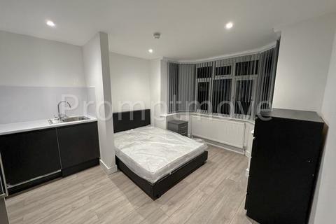 Studio to rent, Stanford Road Luton LU2 0QA