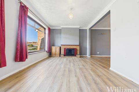 3 bedroom semi-detached house for sale, Ingram Avenue, Aylesbury HP21