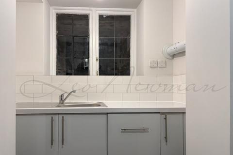 2 bedroom flat to rent, Meadway Court, Hampstead Garden Suburb, NW11