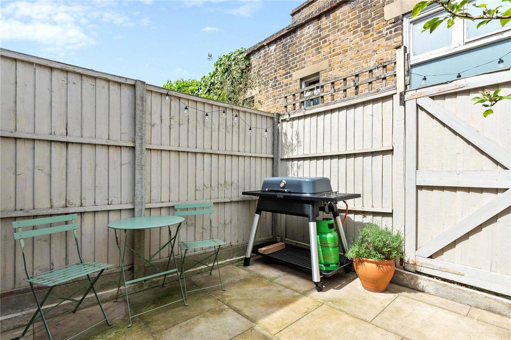 Courtyard Garden