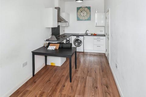 1 bedroom flat to rent, Whingate Mill, Whingate, LS12