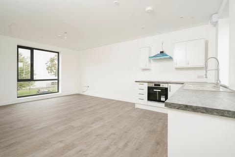 2 bedroom flat to rent, Trulock Road, N17