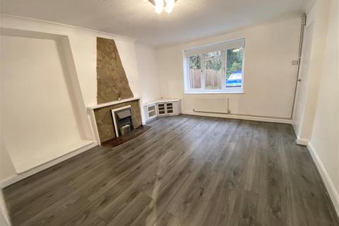 2 bedroom semi-detached house to rent, Dellsome Lane, Herts AL9