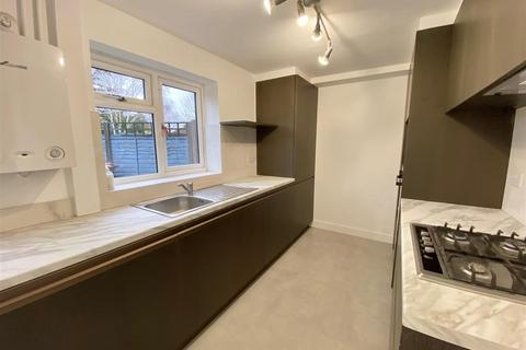 2 bedroom semi-detached house to rent, Dellsome Lane, Herts AL9