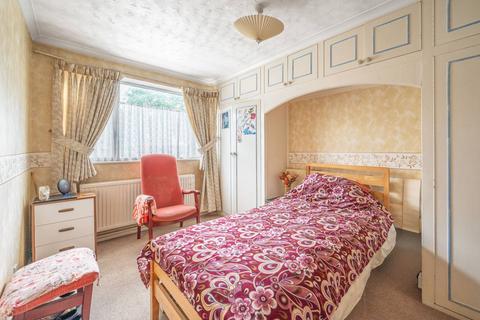 1 bedroom flat to rent, HAMMERS LANE, Mill Hill, London, NW7