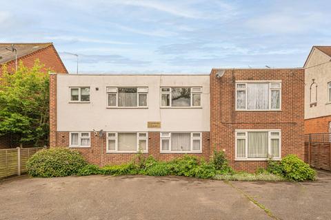1 bedroom flat to rent, HAMMERS LANE, Mill Hill, London, NW7