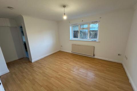 1 bedroom flat to rent, 95 Victoria Road, Cirencester