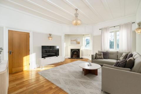 6 bedroom house to rent, The Avenue, London NW6