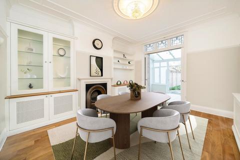 6 bedroom house to rent, The Avenue, London NW6