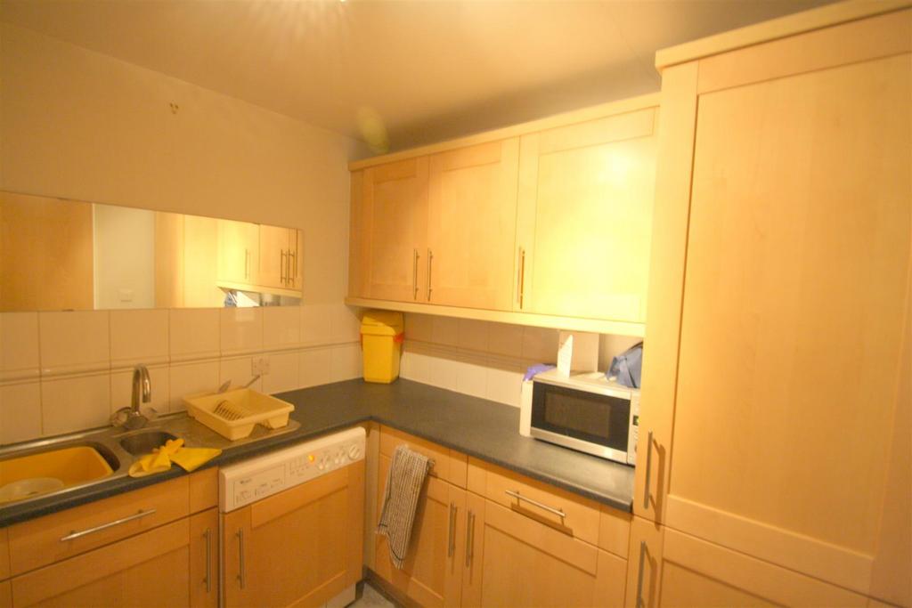 Kitchen1jpg