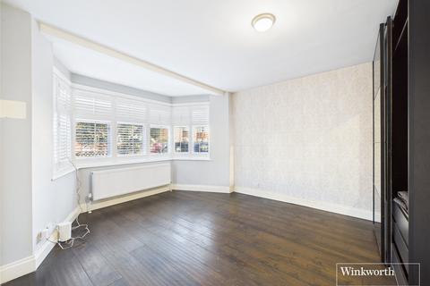 5 bedroom detached house to rent, Grasmere Avenue, Wembley HA9