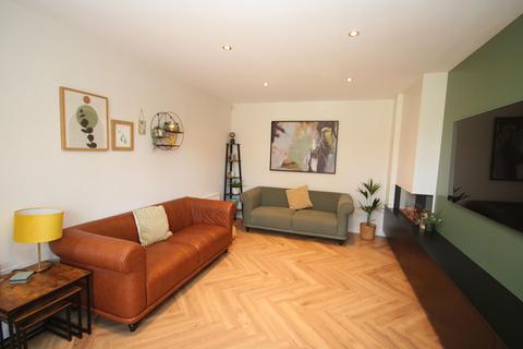 4 bedroom detached house for sale, Volans Drive, Westbrook, WA5