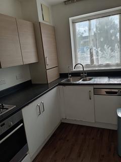 3 bedroom terraced house to rent, Speirs Gardens, Dagenham RM8
