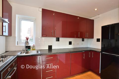 undefined, Hampstead Gardens, Chadwell Heath RM6