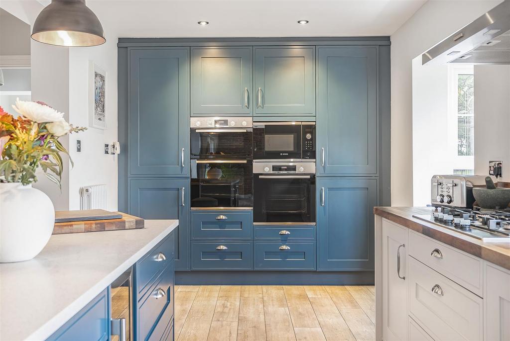Kitchen/Breakfast Room