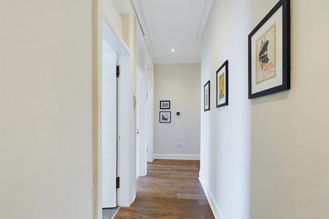 2 bedroom flat to rent, 96 Eastwood Avenue