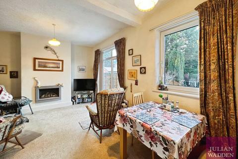 3 bedroom semi-detached house for sale, Woodbank Avenue, Offerton, Stockport, SK1