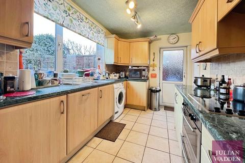 3 bedroom semi-detached house for sale, Woodbank Avenue, Offerton, Stockport, SK1