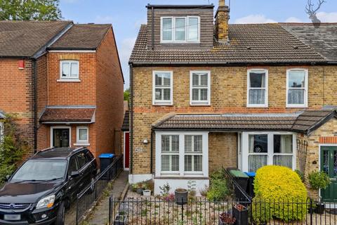 undefined, Woburn Avenue, Theydon Bois, Epping