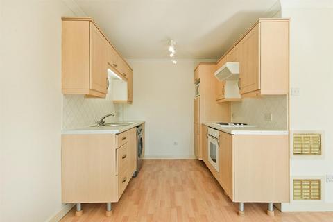 1 bedroom apartment to rent, Clipstone Street, London W1W