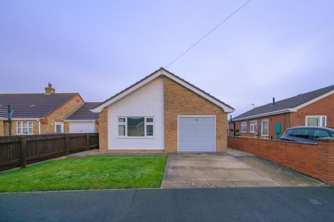 2 bedroom bungalow for sale, Marine Avenue, Sutton on Sea LN12