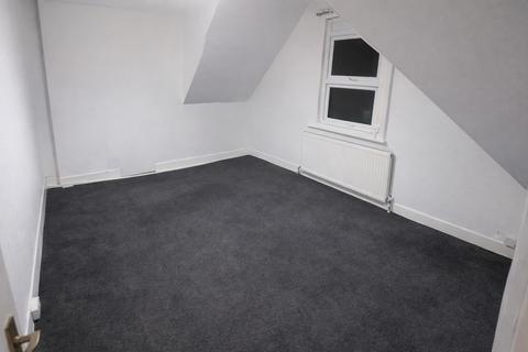 2 bedroom apartment to rent, Sunny Gardens Road, London, NW4
