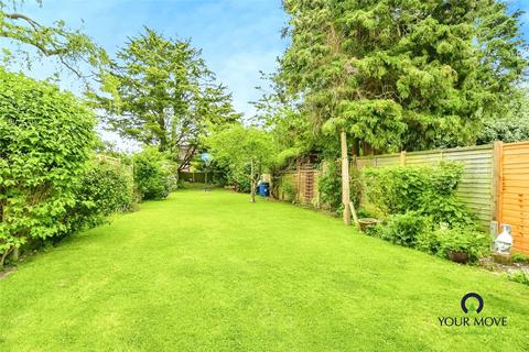 5 bedroom semi-detached house for sale, Chichester Road, West Sussex PO21