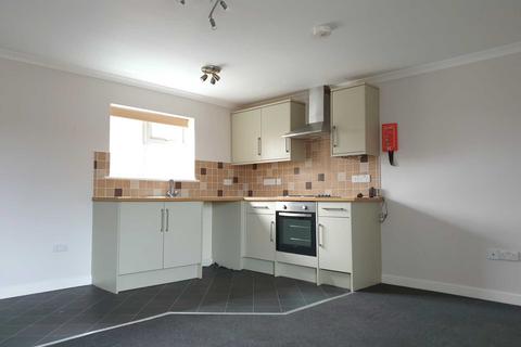 2 bedroom apartment to rent, High Street, Selsey