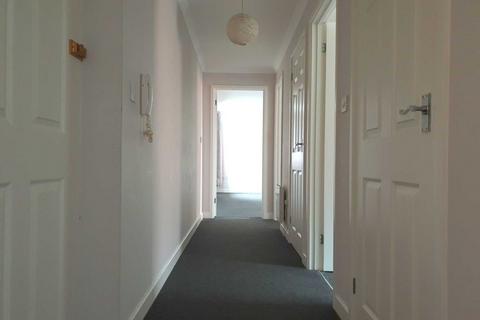 2 bedroom apartment to rent, High Street, Selsey