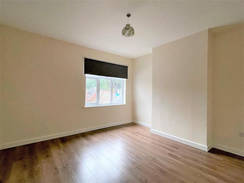 Bedroom2.jpg
