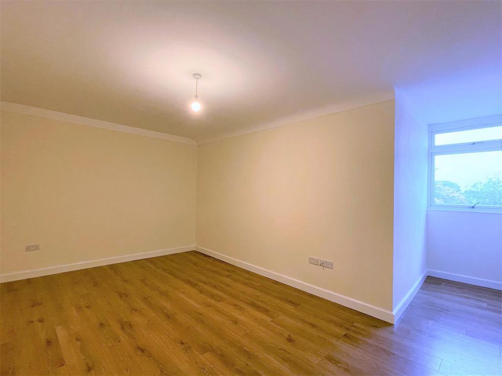 Bedroom1.jpg