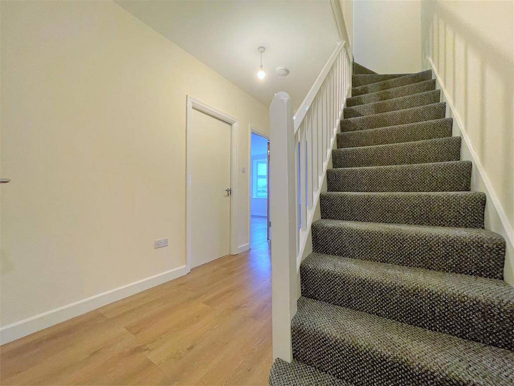 Hallway.jpg