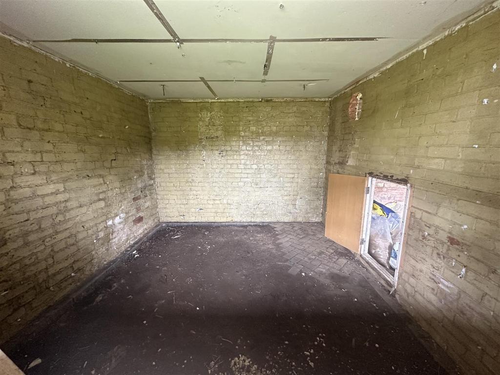 Barn5.jpg