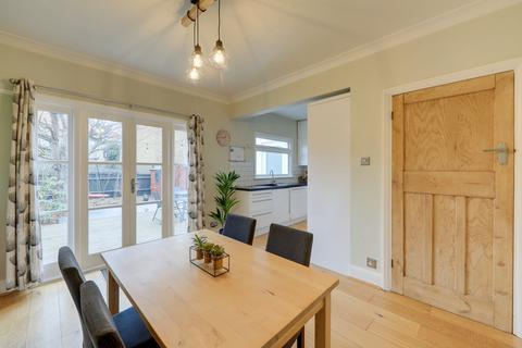 3 bedroom semi-detached house for sale, Beacon Road, Hither Green, London, SE13