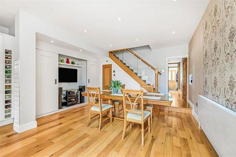 4 bedroom house for sale, Swallowfield Road, London SE7