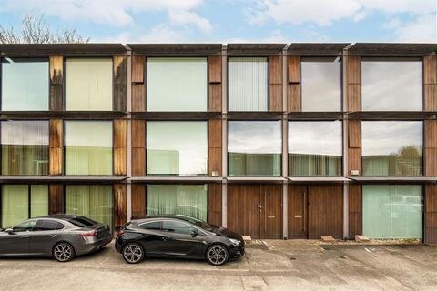 2 bedroom flat for sale, Mulberry Place, London SE9