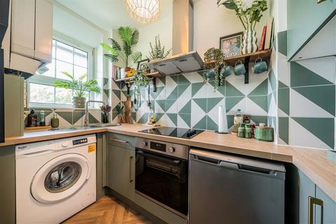 1 bedroom flat for sale, Spelman Street, London E1