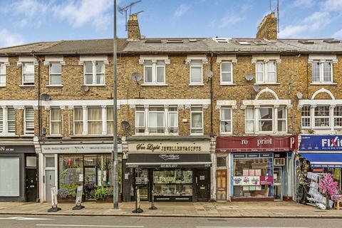 1 bedroom flat to rent, Upper Richmond Road West, London SW14