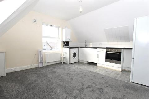 1 bedroom flat to rent, Fairfield Road, London, N18