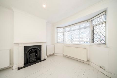 3 bedroom terraced house to rent, Manoel Road, Twickenham TW2