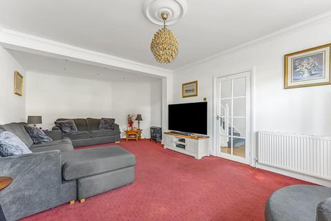 4 bedroom terraced house for sale, New Road, Chingford
