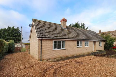 4 bedroom detached bungalow to rent, Great Fen Road, Soham CB7