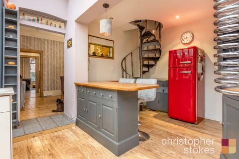 undefined, Rose Vale, Hoddesdon, Hertfordshire, EN11 8NR