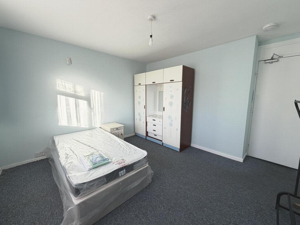 Bedroom 2 Upstairs