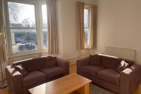 1 bedroom flat to rent, First Floor Flat, Mansfield Road, London, NW3